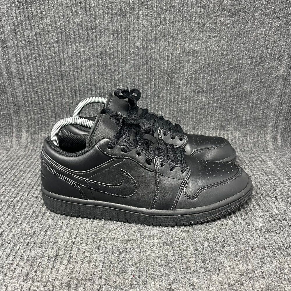 EUC Nike Air Jordan 1 Low Triple Black